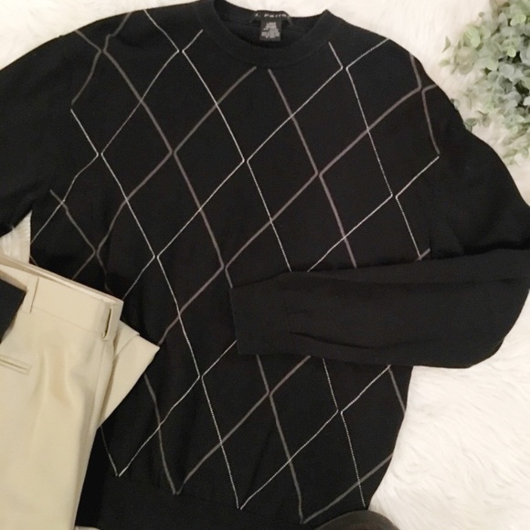 🔴 5/$45 SALE 🔴 J.FERARR | Argyle Pullover Sweater - Picture 2 of 6